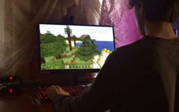 Player navigating a challenging tower level alone in a solo farming game, demonstrating strategy and skill